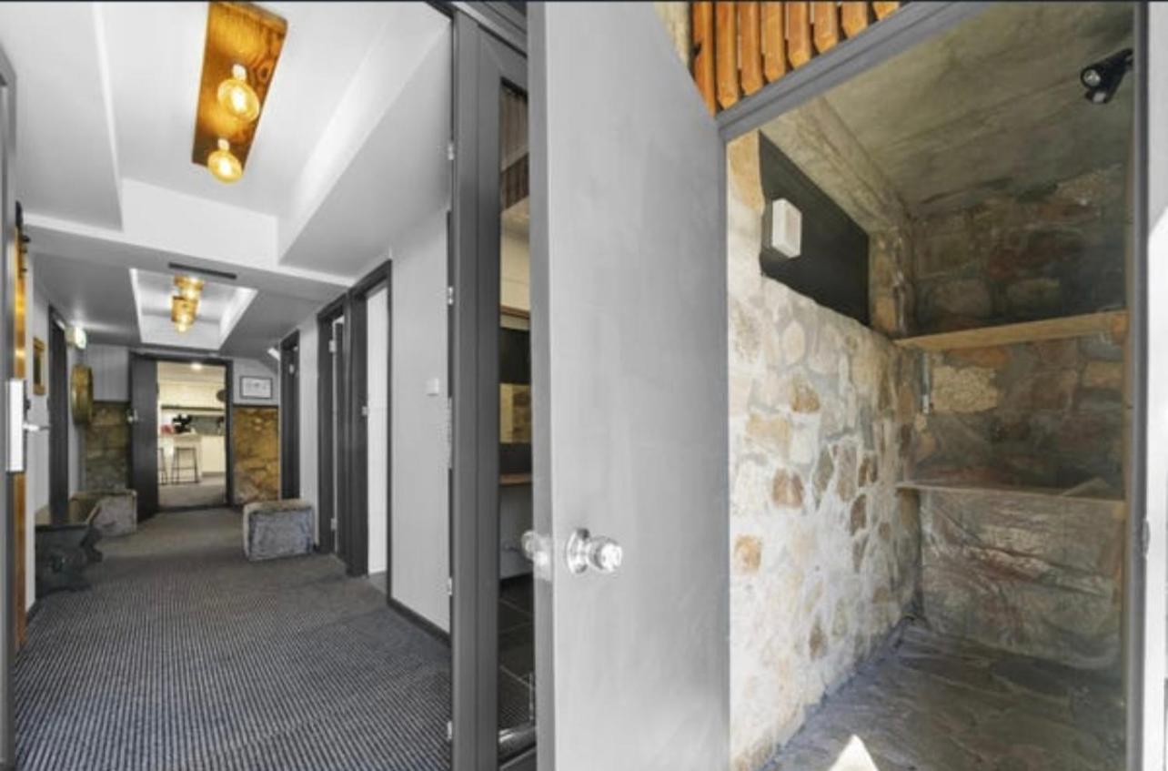 מאונט בולר Amber Lodge Mt Buller מראה חיצוני תמונה